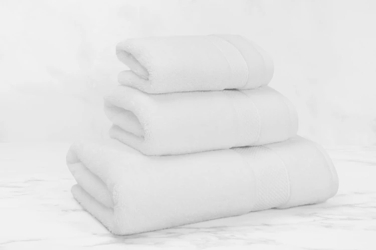 Opulence Set White.jpg