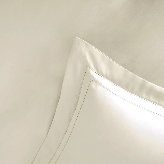 bed 2-color 2 ivory (2).jpg