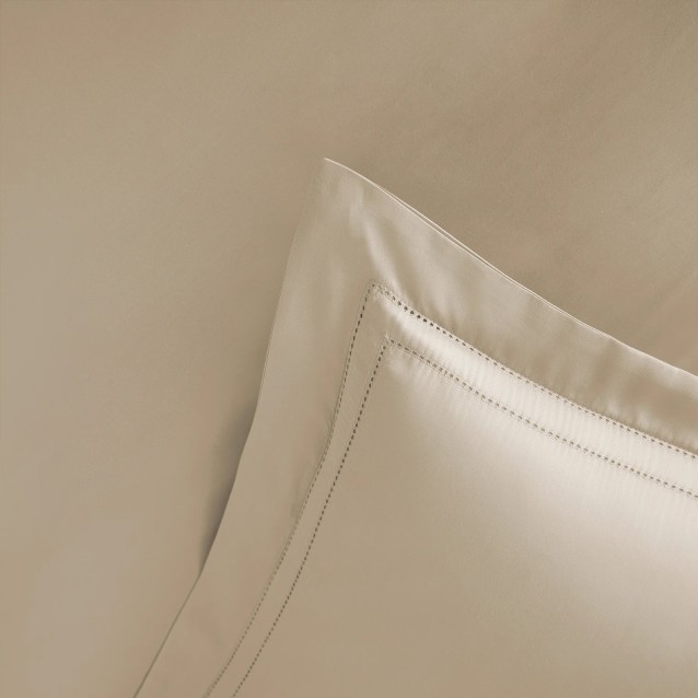 bed 2-color 4 tan (3).jpg